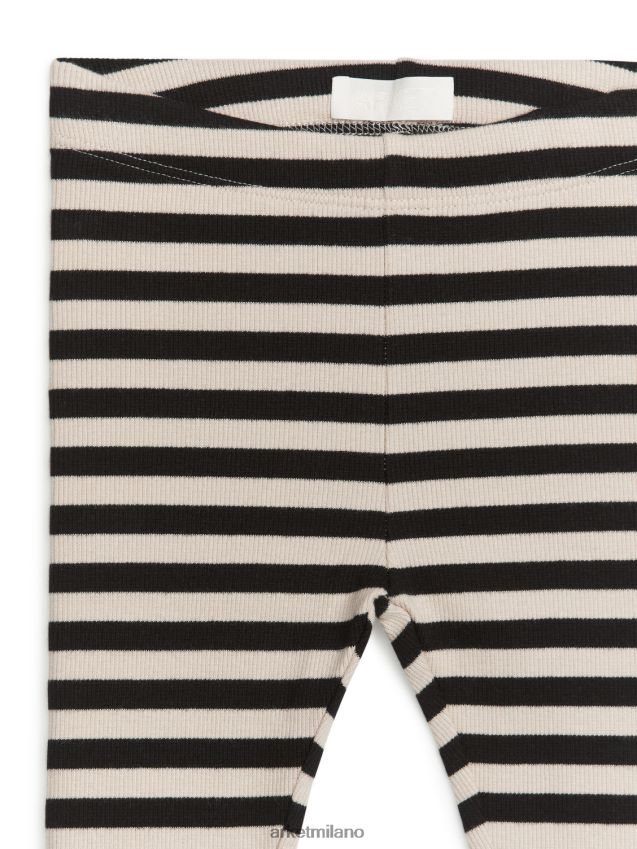 vestiario esso ARKET bambini leggings a coste nero/beige 6F0F6L1736