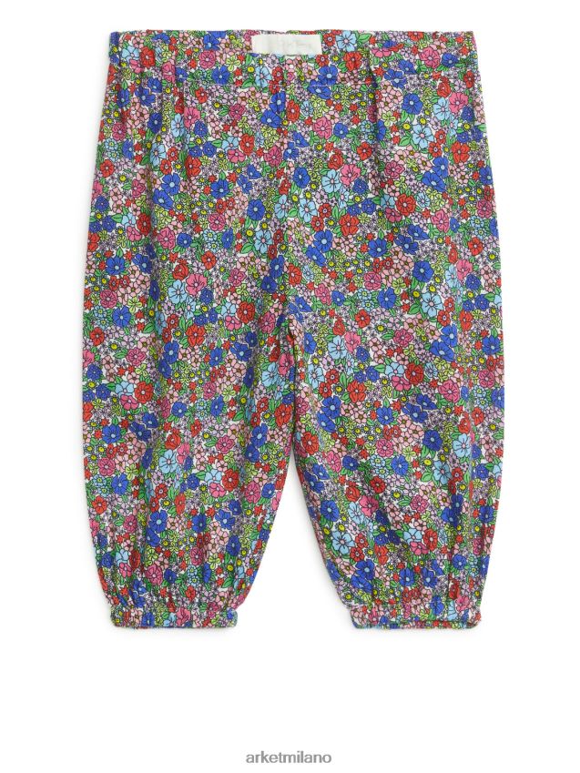 vestiario esso ARKET bambini pantaloni stampati all-over blu/floreale 6F0F6L1732
