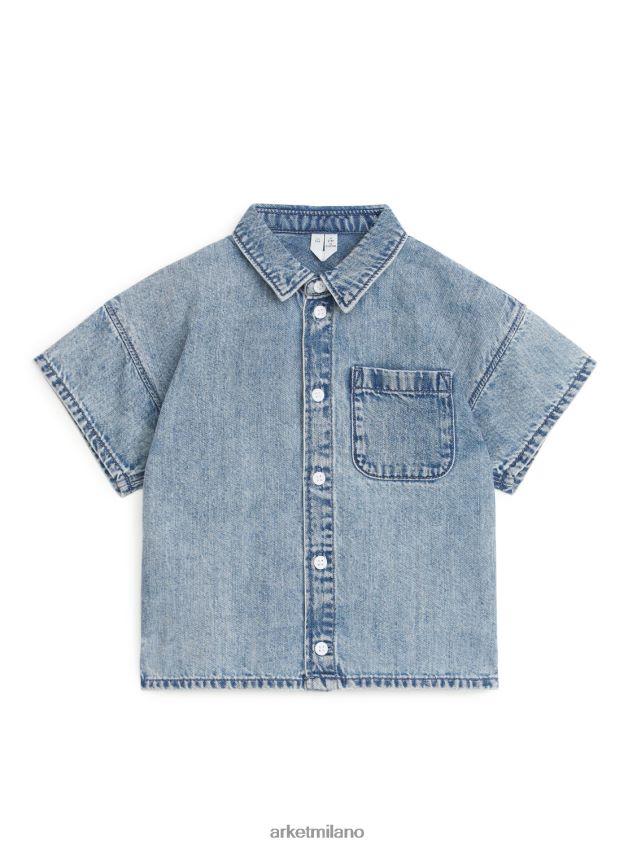 vestiario esso ARKET bambini camicia di jeans a maniche corte blu polveroso 6F0F6L1495