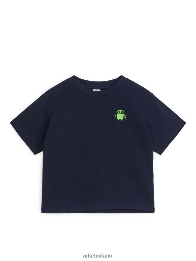 vestiario esso ARKET bambini maglietta strutturata blu scuro/robot 6F0F6L1459