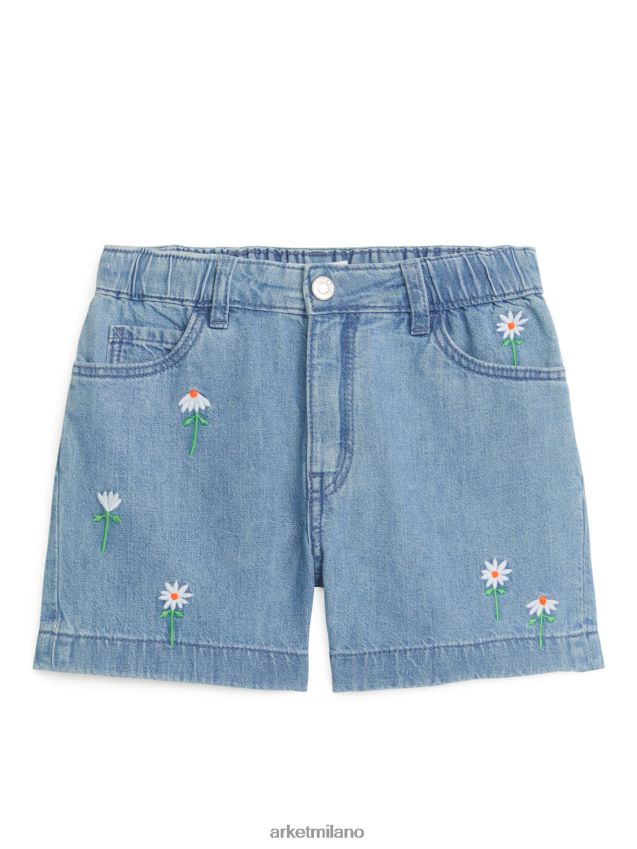vestiario esso ARKET bambini pantaloncini di jeans ricamati azzurro 6F0F6L1560