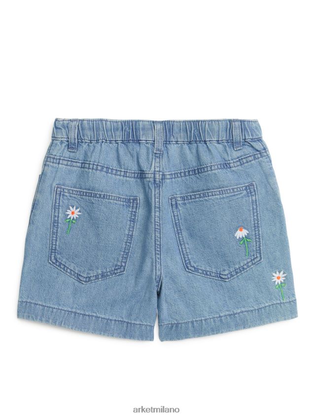 vestiario esso ARKET bambini pantaloncini di jeans ricamati azzurro 6F0F6L1560
