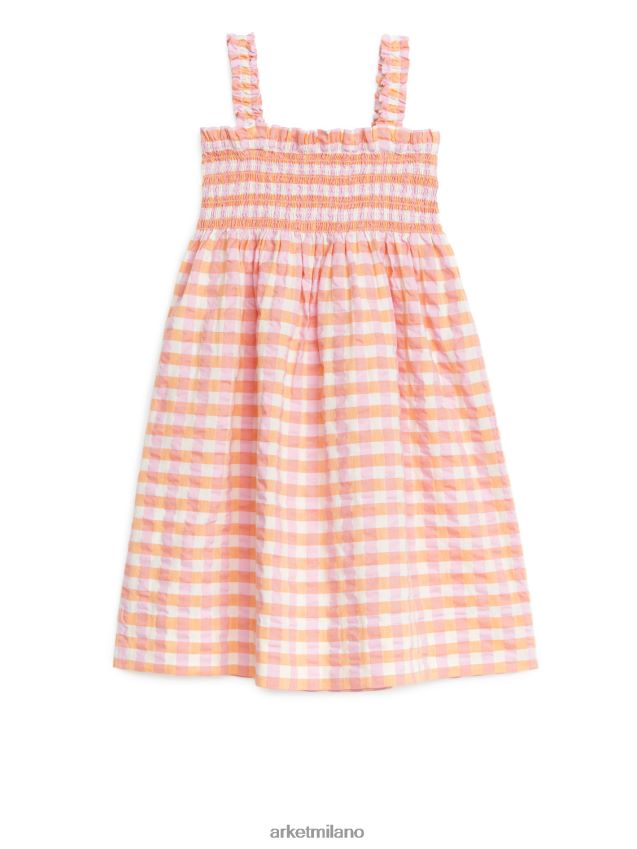 vestiario esso ARKET bambini Abito in seersucker a punto smock arancione/quadretto 6F0F6L1376