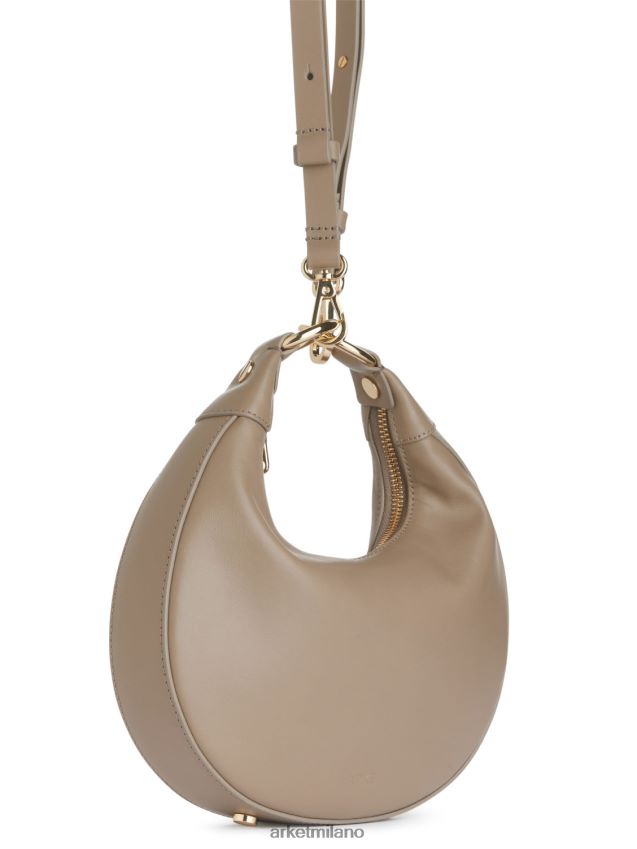 borse esso ARKET unisex borsa in pelle mezzaluna beige 6F0F6L758
