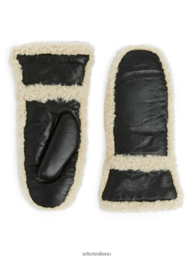 Accessori esso ARKET donne guanti di pelle nero/bianco sporco 6F0F6L894