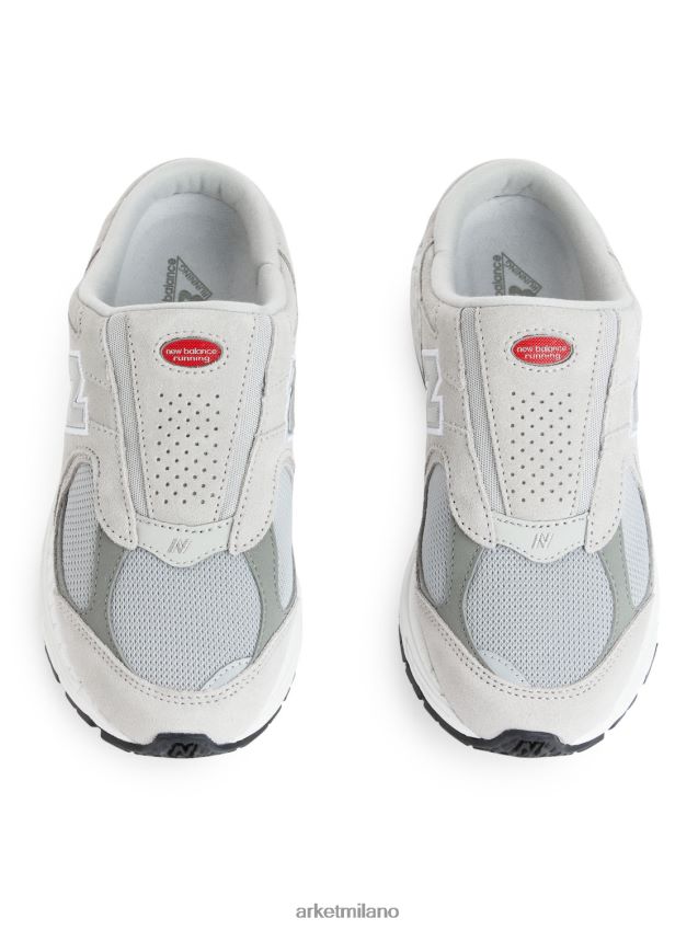 calzature esso ARKET donne muli New Balance 2002R grigio/talpa/bianco 6F0F6L671