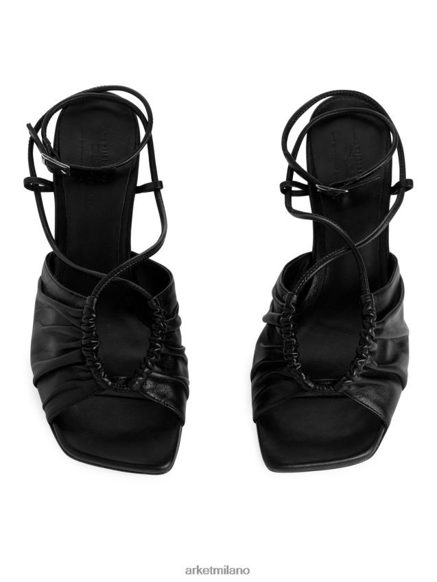 calzature esso ARKET donne sandali in pelle con tacco nero 6F0F6L694