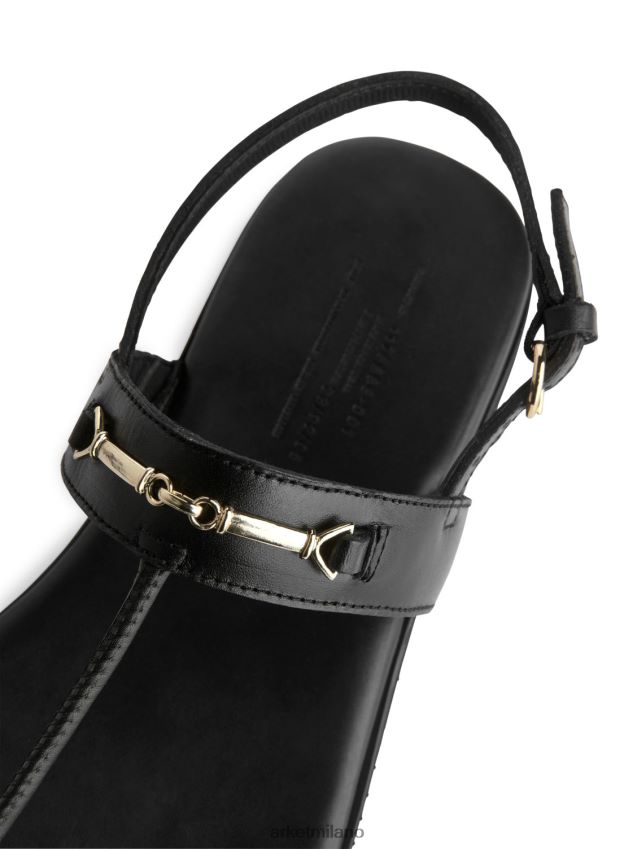 calzature esso ARKET donne sandali infradito in pelle nero 6F0F6L707