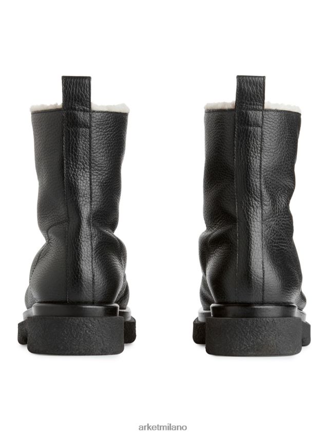calzature esso ARKET donne stivali in pelle di pelliccia sintetica nero 6F0F6L732
