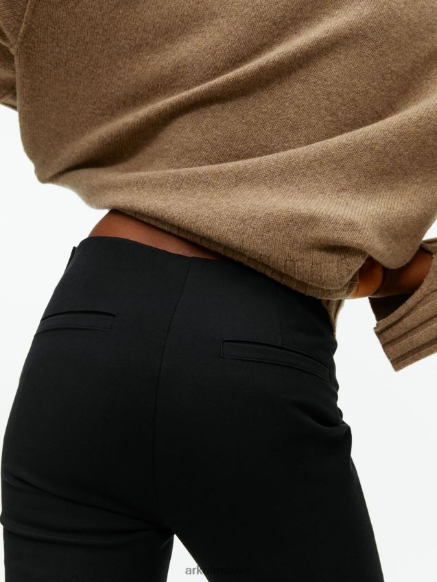 vestiario esso ARKET donne pantaloni cropped in cotone stretch nero 6F0F6L225