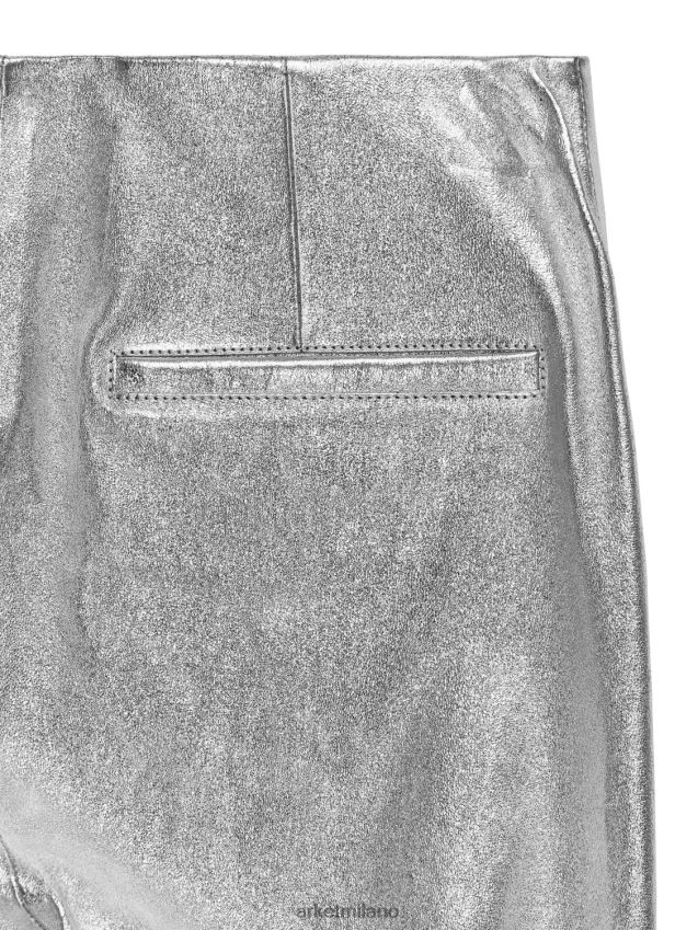 vestiario esso ARKET donne pantaloni cropped in pelle stretch argento 6F0F6L219