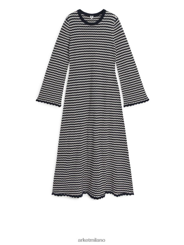 vestiario esso ARKET donne vestito lavorato a maglia bianco sporco/blu scuro 6F0F6L132
