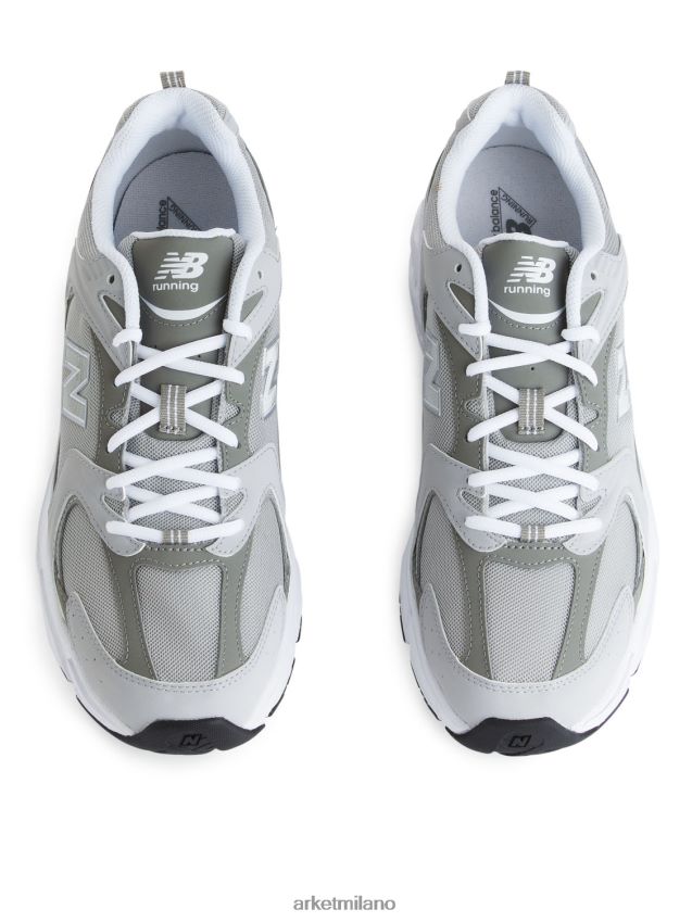 calzature esso ARKET uomini scarpe da ginnastica new balance 530 grigio/bianco 6F0F6L1252