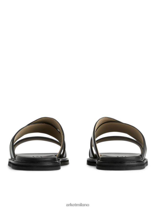 calzature esso ARKET uomini sandali scorrevoli in pelle nero 6F0F6L1272