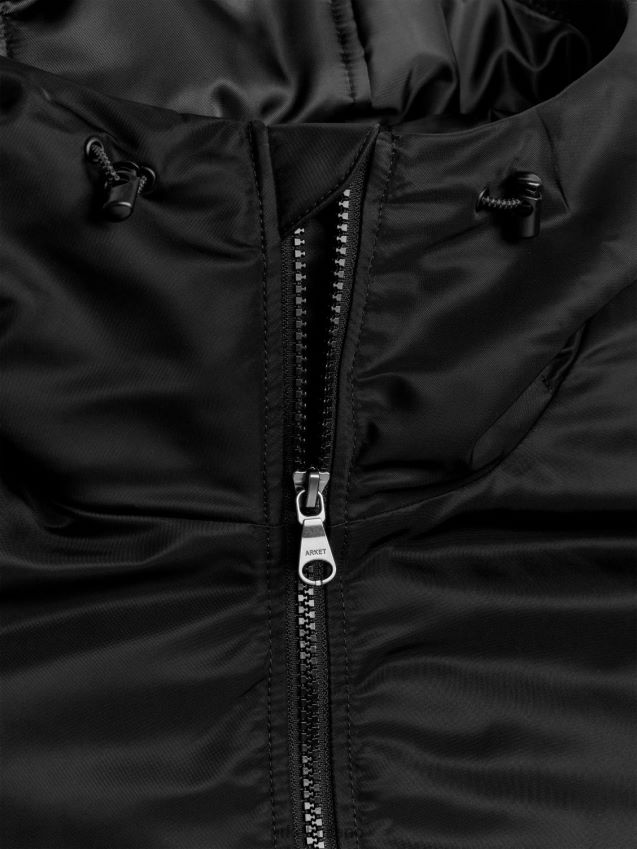 vestiario esso ARKET uomini giacca attiva con cappuccio nero 6F0F6L1166