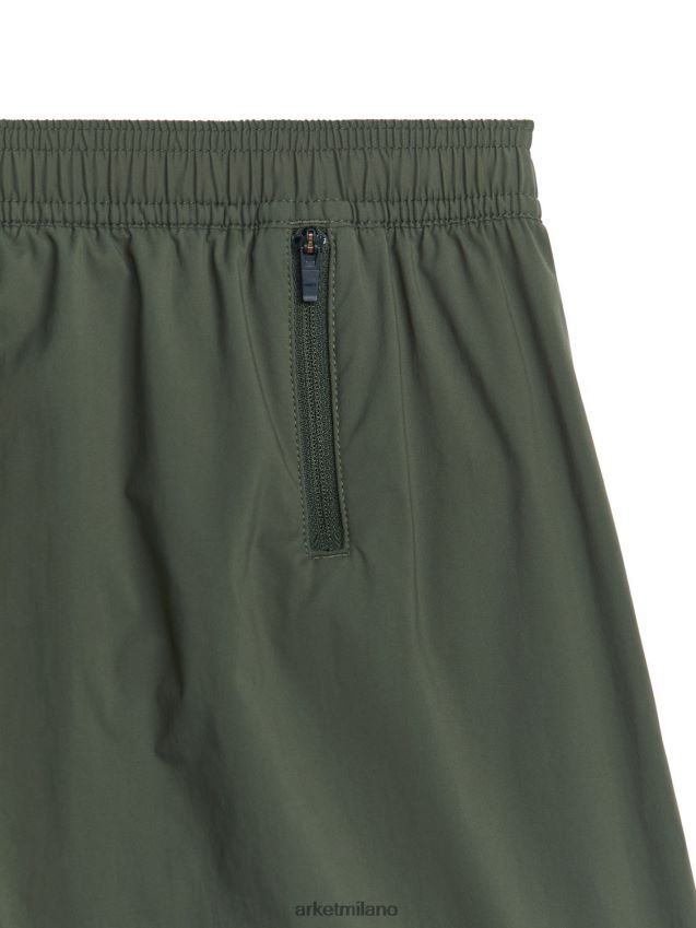 vestiario esso ARKET uomini pantaloncini elasticizzati attivi verde scuro 6F0F6L1213