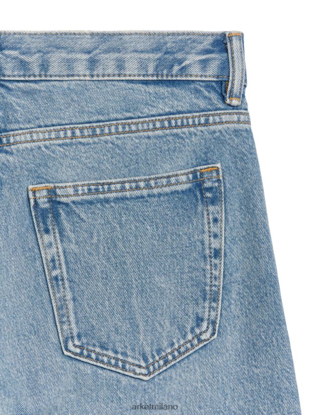 vestiario esso ARKET uomini Park jeans dritti dal taglio corto azzurro 6F0F6L1107