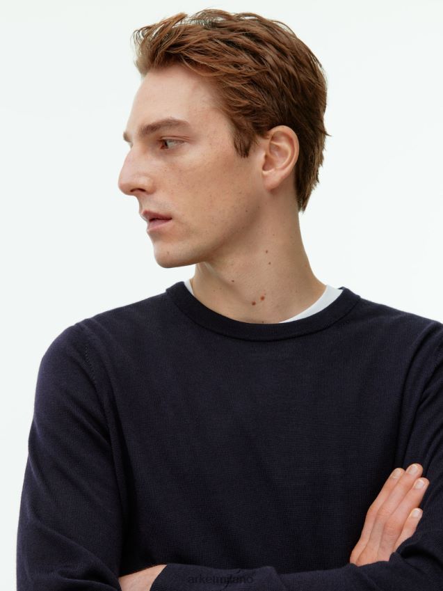 vestiario esso ARKET uomini maglione in lana merino a maglia fine blu scuro 6F0F6L1195